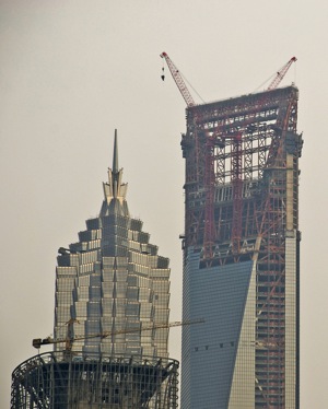 Az épülő Shanghai World Financial Center